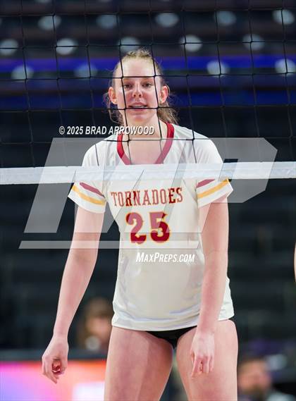 Thumbnail 2 in Hickory vs. Seaforth (NCHSAA 5A Final) photogallery.