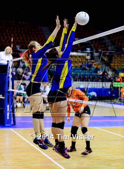 Thumbnail 2 in Weldon Valley vs. Flagler (CHSAA 1A Playoff) photogallery.