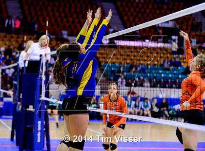 Thumbnail 2 in Weldon Valley vs. Flagler (CHSAA 1A Playoff) photogallery.