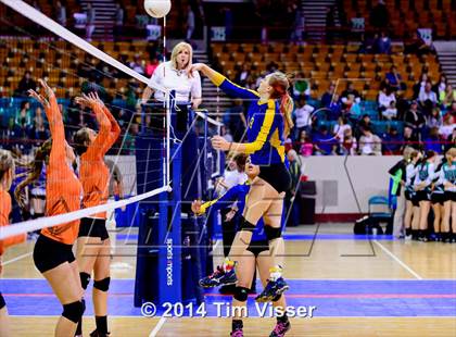 Thumbnail 2 in Weldon Valley vs. Flagler (CHSAA 1A Playoff) photogallery.