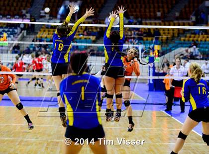 Thumbnail 2 in Weldon Valley vs. Flagler (CHSAA 1A Playoff) photogallery.