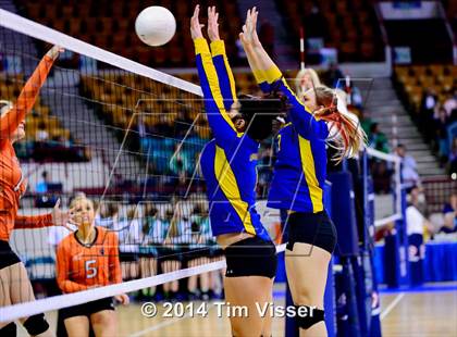 Thumbnail 3 in Weldon Valley vs. Flagler (CHSAA 1A Playoff) photogallery.