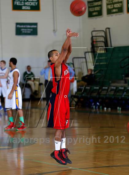 Thumbnail 3 in Brookfield vs. New Fairfield photogallery.