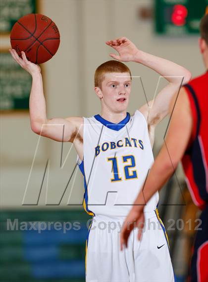 Thumbnail 2 in Brookfield vs. New Fairfield photogallery.