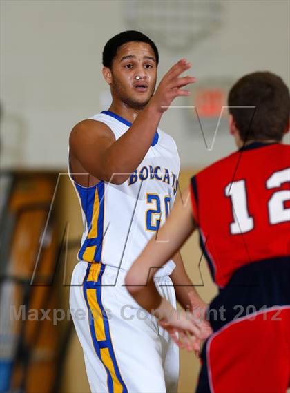 Thumbnail 2 in Brookfield vs. New Fairfield photogallery.
