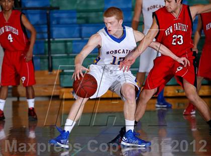 Thumbnail 2 in Brookfield vs. New Fairfield photogallery.