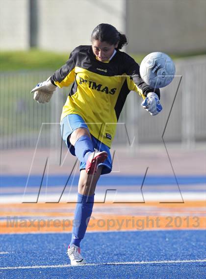 Thumbnail 3 in Northridge Academy @ Chaminade (CIF SoCal Regional Playoffs) photogallery.