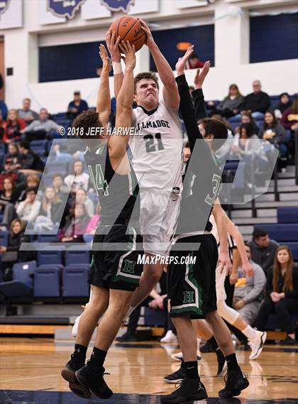 Thumbnail 2 in Highland @ Tallmadge photogallery.