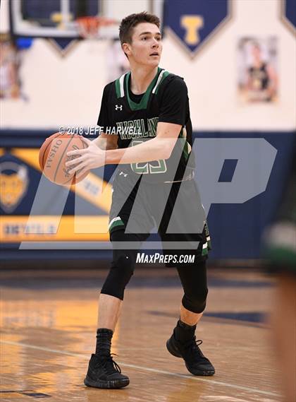 Thumbnail 1 in Highland @ Tallmadge photogallery.