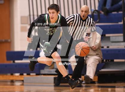 Thumbnail 3 in Highland @ Tallmadge photogallery.