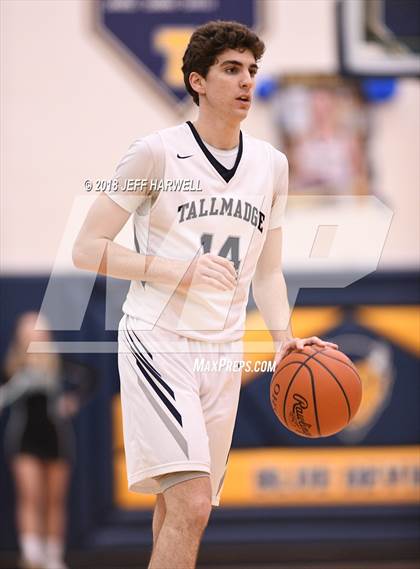 Thumbnail 3 in Highland @ Tallmadge photogallery.