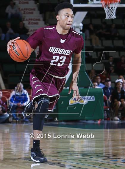 Thumbnail 3 in Brentwood vs Aquinas Institute (NYSPHSAA Class AA Semifinal) photogallery.
