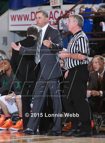 Thumbnail 3 in Brentwood vs Aquinas Institute (NYSPHSAA Class AA Semifinal) photogallery.