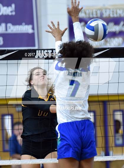 Thumbnail 1 in Torrey Pines vs. Xavier College Prep (Durango Fall Classic) photogallery.