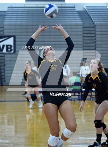 Thumbnail 3 in Torrey Pines vs. Xavier College Prep (Durango Fall Classic) photogallery.