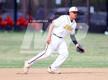 Thumbnail 2 in Firebaugh vs. Lynwood photogallery.