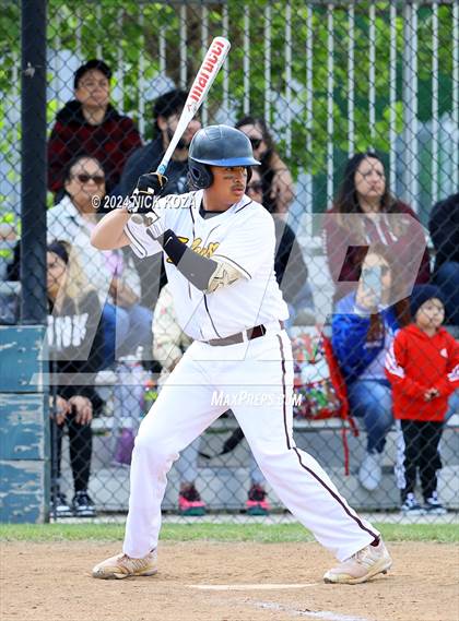 Thumbnail 1 in Firebaugh vs. Lynwood photogallery.