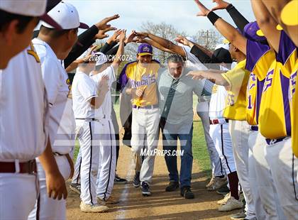 Thumbnail 1 in Firebaugh vs. Lynwood photogallery.