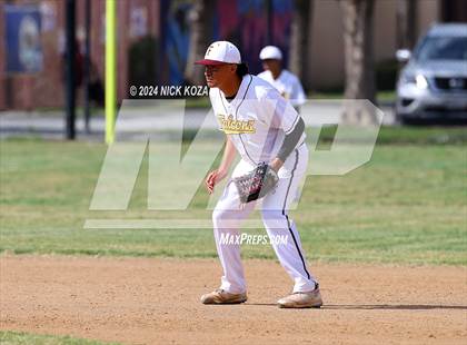 Thumbnail 2 in Firebaugh vs. Lynwood photogallery.