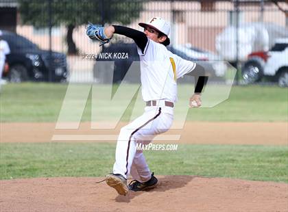 Thumbnail 2 in Firebaugh vs. Lynwood photogallery.