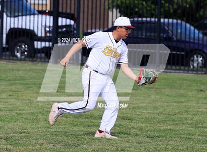 Thumbnail 3 in Firebaugh vs. Lynwood photogallery.