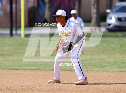 Thumbnail 3 in Firebaugh vs. Lynwood photogallery.