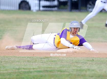 Thumbnail 2 in Firebaugh vs. Lynwood photogallery.