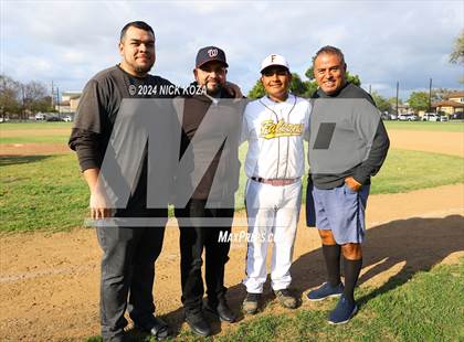Thumbnail 2 in Firebaugh vs. Lynwood photogallery.