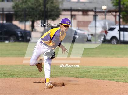 Thumbnail 3 in Firebaugh vs. Lynwood photogallery.