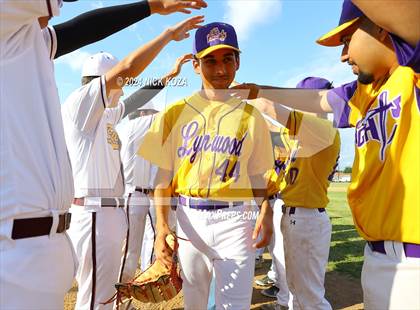 Thumbnail 1 in Firebaugh vs. Lynwood photogallery.