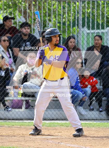 Thumbnail 1 in Firebaugh vs. Lynwood photogallery.