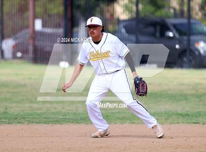 Thumbnail 3 in Firebaugh vs. Lynwood photogallery.