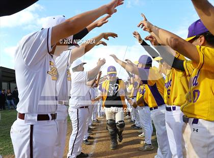 Thumbnail 2 in Firebaugh vs. Lynwood photogallery.