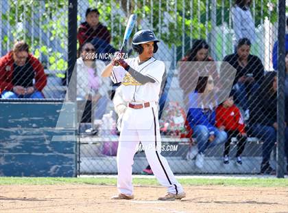 Thumbnail 1 in Firebaugh vs. Lynwood photogallery.