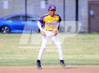 Thumbnail 2 in Firebaugh vs. Lynwood photogallery.
