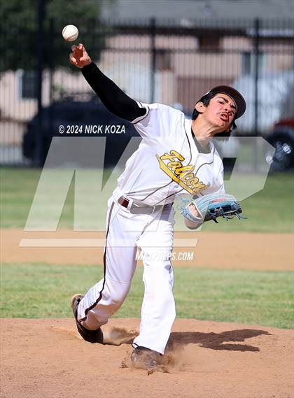 Thumbnail 1 in Firebaugh vs. Lynwood photogallery.