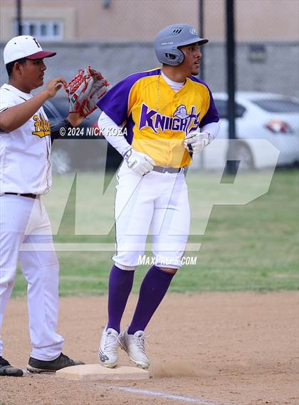 Thumbnail 2 in Firebaugh vs. Lynwood photogallery.