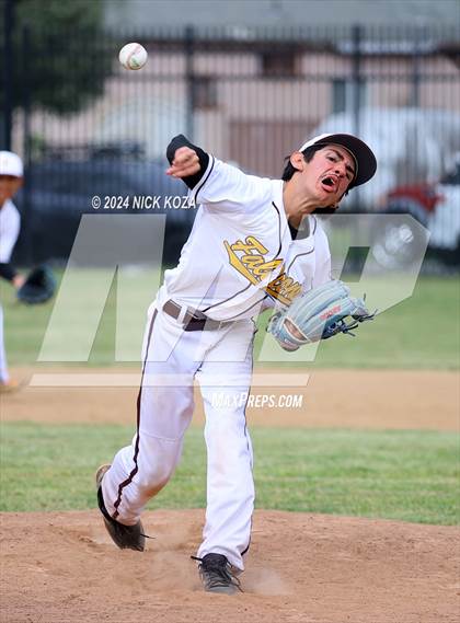 Thumbnail 1 in Firebaugh vs. Lynwood photogallery.