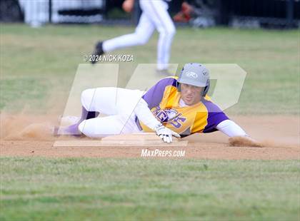 Thumbnail 3 in Firebaugh vs. Lynwood photogallery.