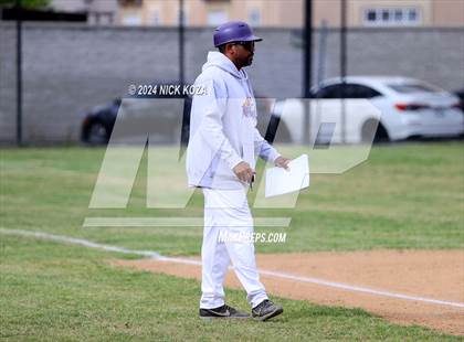 Thumbnail 1 in Firebaugh vs. Lynwood photogallery.