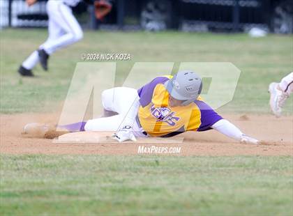 Thumbnail 2 in Firebaugh vs. Lynwood photogallery.
