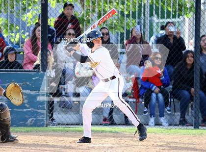 Thumbnail 2 in Firebaugh vs. Lynwood photogallery.