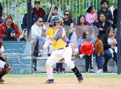 Thumbnail 3 in Firebaugh vs. Lynwood photogallery.