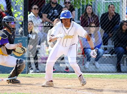 Thumbnail 1 in Firebaugh vs. Lynwood photogallery.
