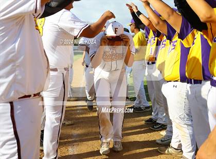 Thumbnail 1 in Firebaugh vs. Lynwood photogallery.