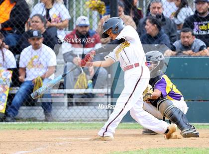 Thumbnail 1 in Firebaugh vs. Lynwood photogallery.