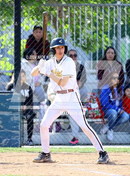 Thumbnail 1 in Firebaugh vs. Lynwood photogallery.