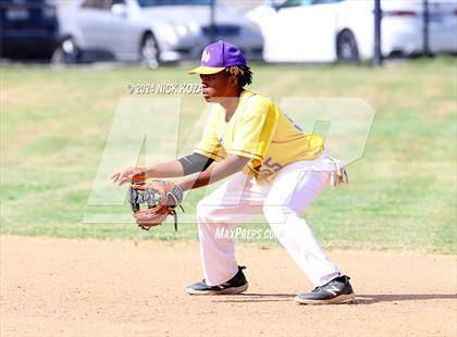 Thumbnail 1 in Firebaugh vs. Lynwood photogallery.