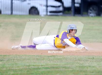 Thumbnail 1 in Firebaugh vs. Lynwood photogallery.