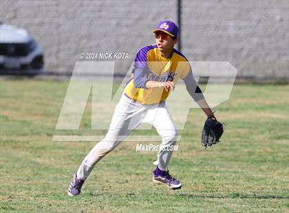 Thumbnail 2 in Firebaugh vs. Lynwood photogallery.
